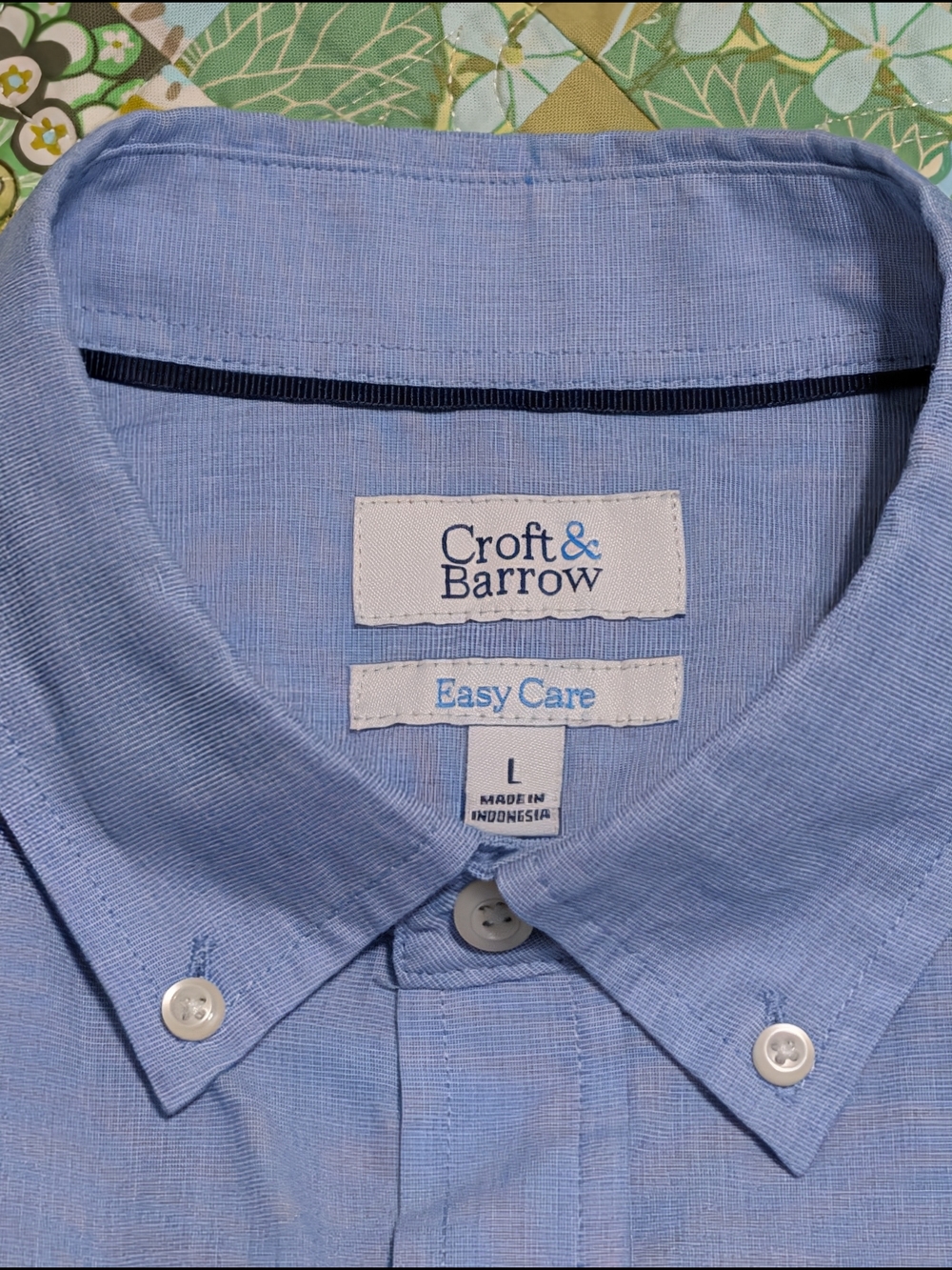 Croft & Barrow Short Sleeve Light Blue Button-Down Shirt